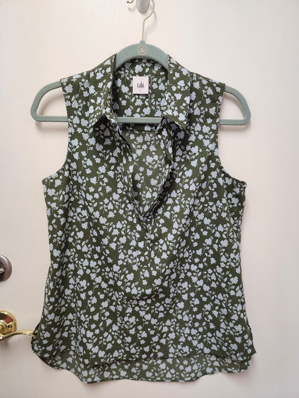 CAbi Olive Green Floral Sleeveless Collared Camisole